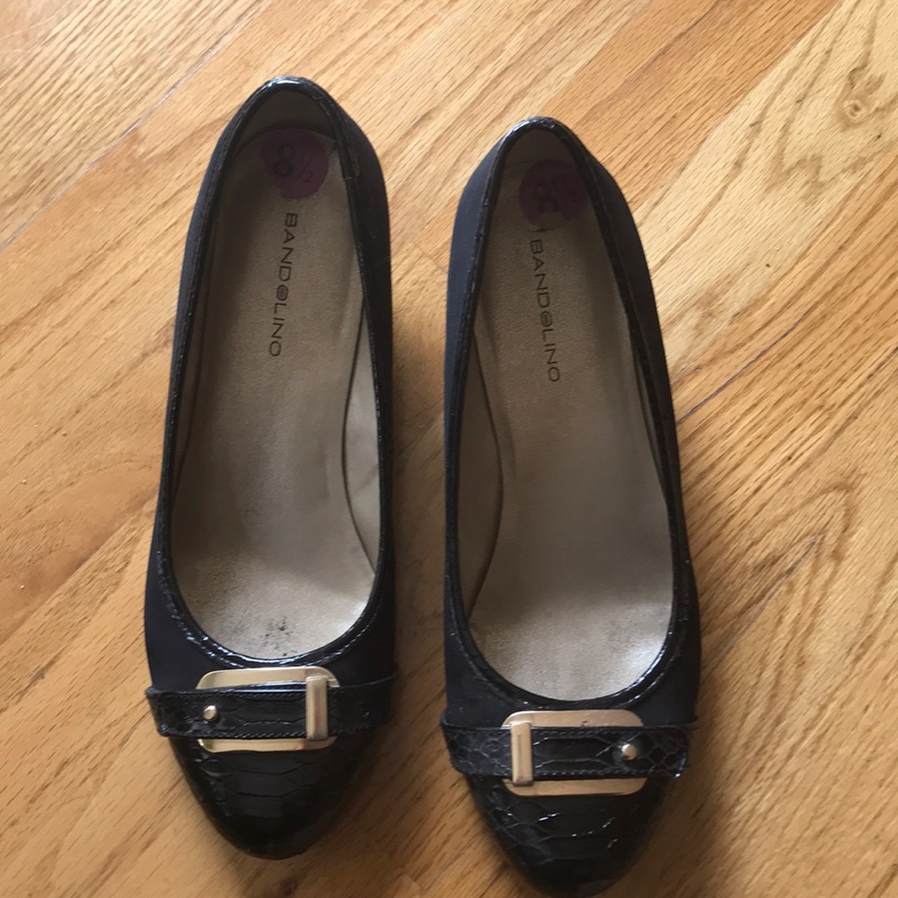 Black Bandolino wedges